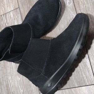 Skechers black suede ankle boots. Size 6.5